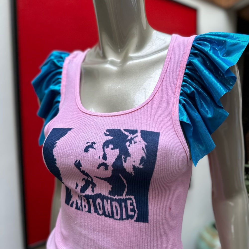 ⚡️BLONDIE 80s Harajuku rockin’ distressed ribbed graffiti soft tank M